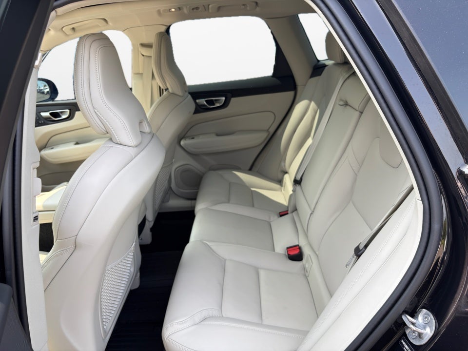 2026 Volvo XC60 Ultra