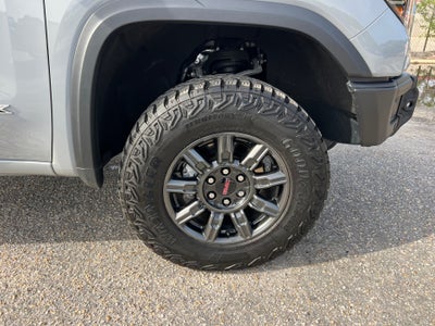 2025 GMC Sierra 1500 4WD Crew Cab Short Box AT4X