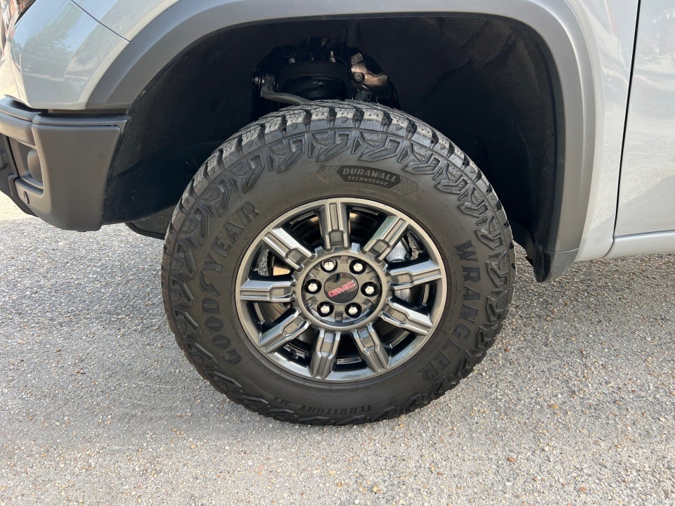 2025 GMC Sierra 1500 4WD Crew Cab Short Box AT4X